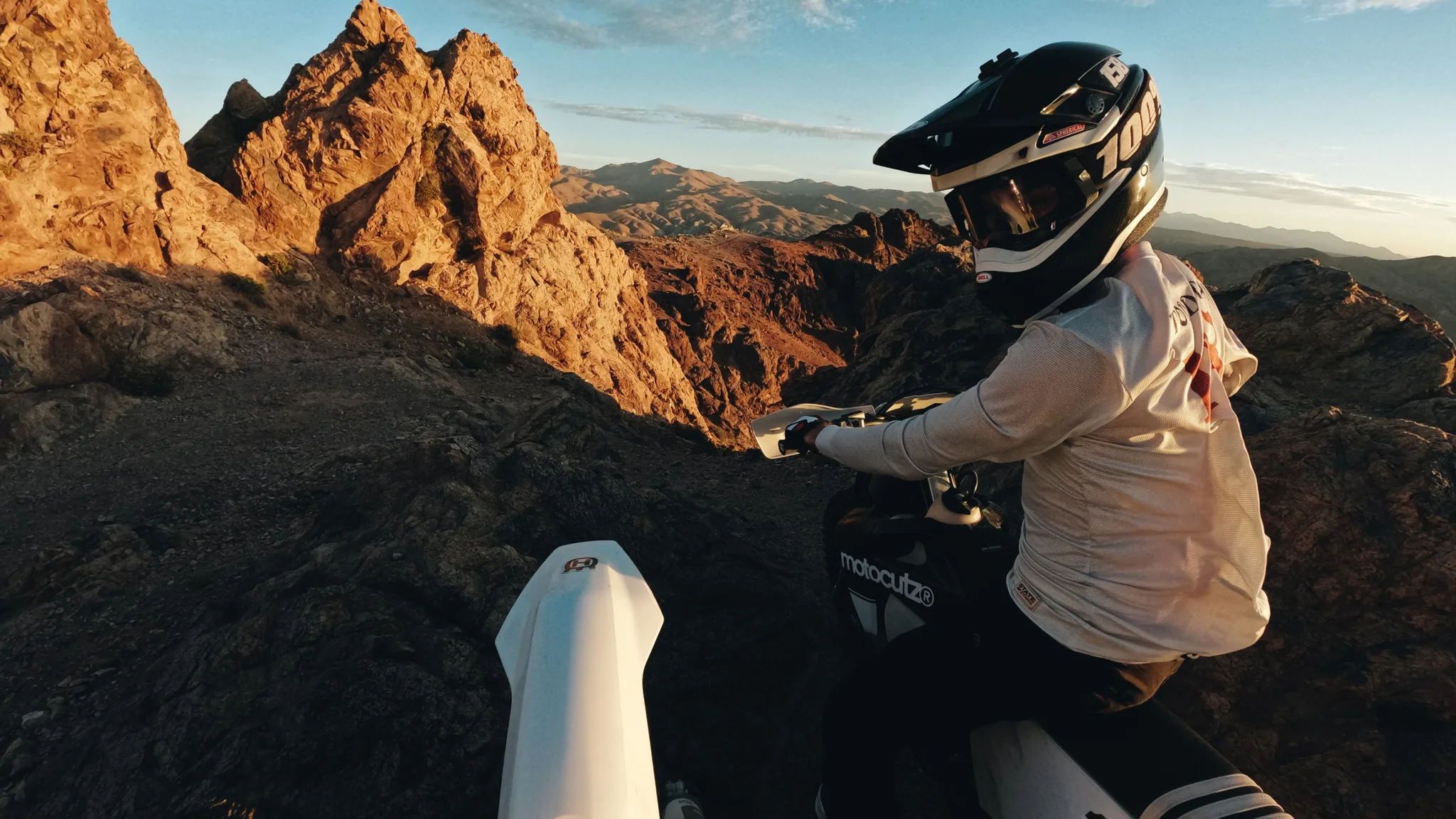 GoPro Curved + Flat Adhesive Mounts - Image 4